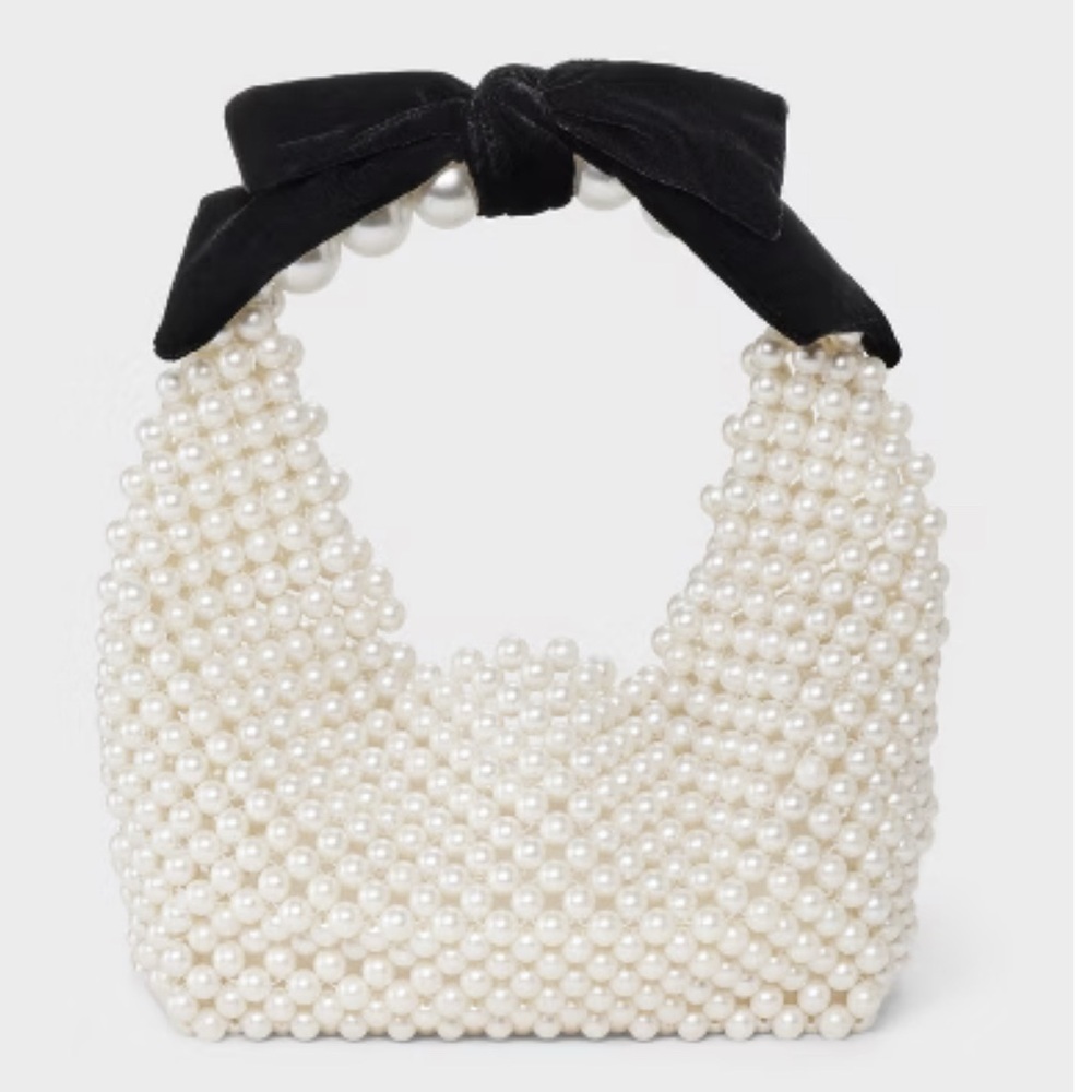 Elegant Pearl-Embellished Handbag with Black Velvet Bow
